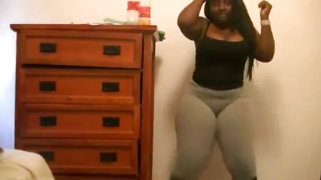 Pareja española grabando porno delante de las cámaras