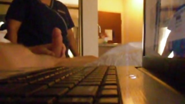 Probando por primera vez una buena polla de un negro