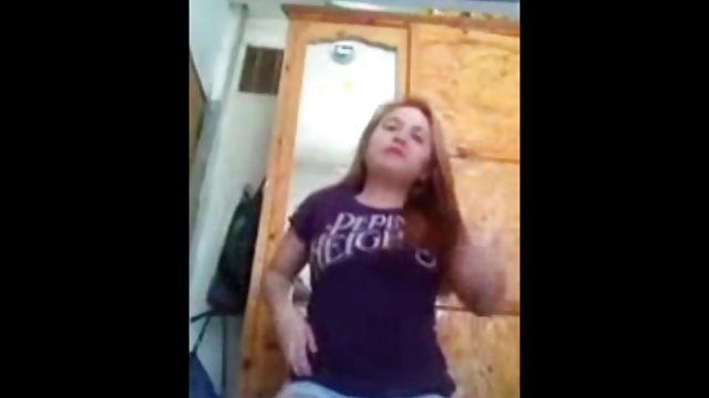 Esta tía culona va al gimnasio para pillar cacho, no me jodas
