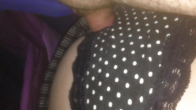 Joder que culazo que tiene la madre de mi novia!!