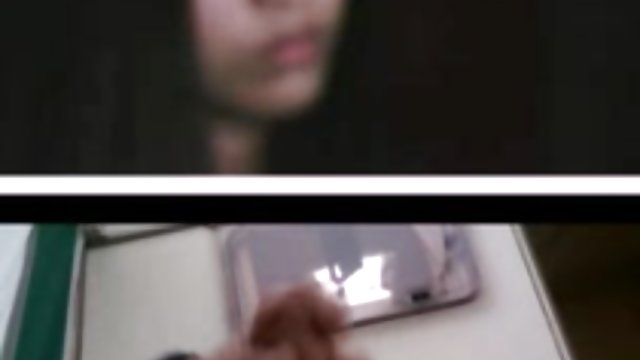 Mamá y su amiga se llevan tan bien que se acaban follando